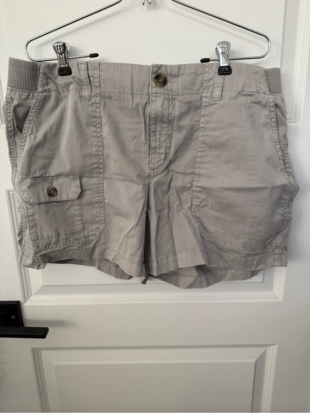 Sonoma Light Gray Cargo Shorts with Side Flap Pocket